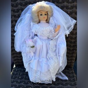 Vintage 1987 Porcelain Bride Doll